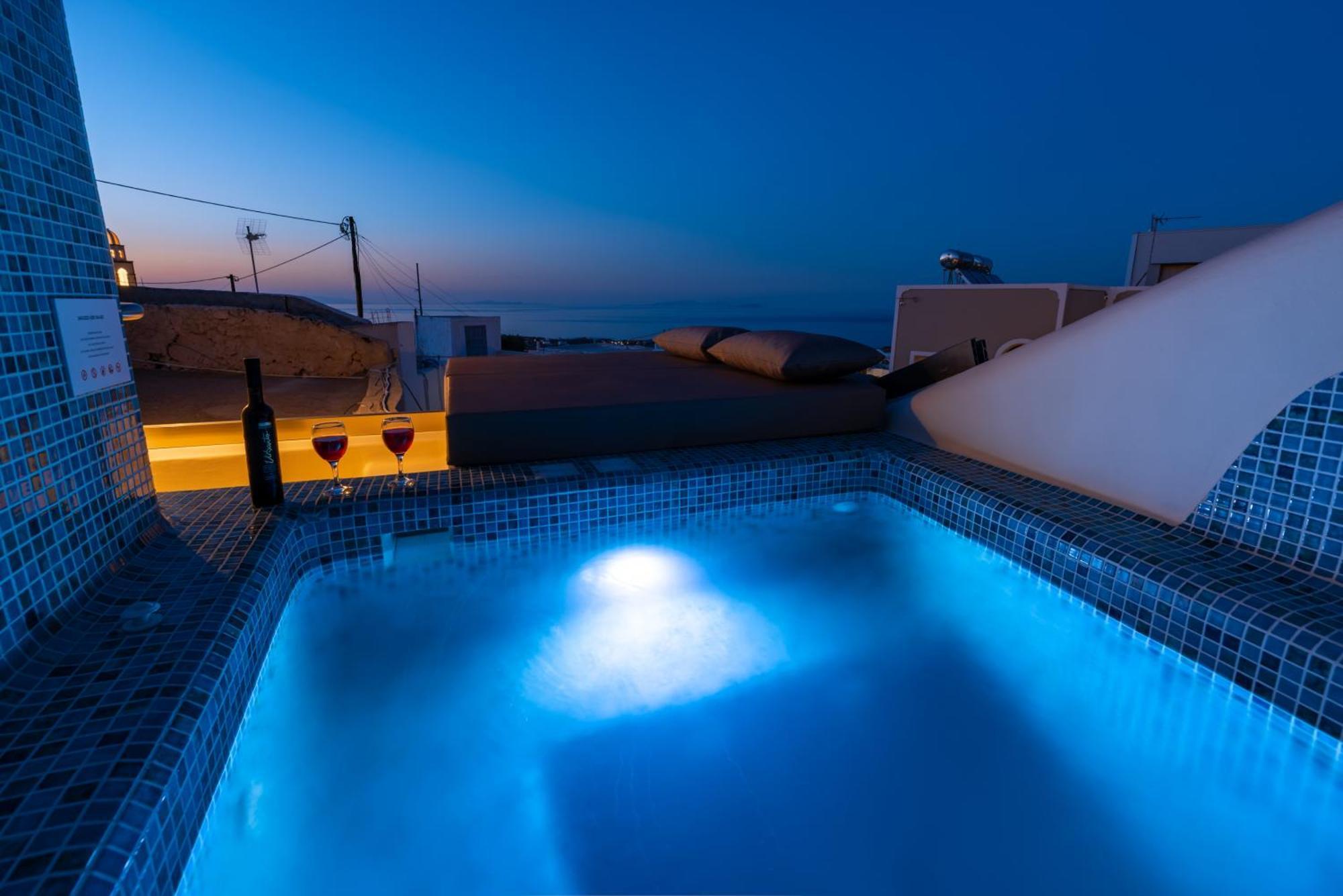 Deep Cave Suites Kontochori Φηρά Εξωτερικό φωτογραφία