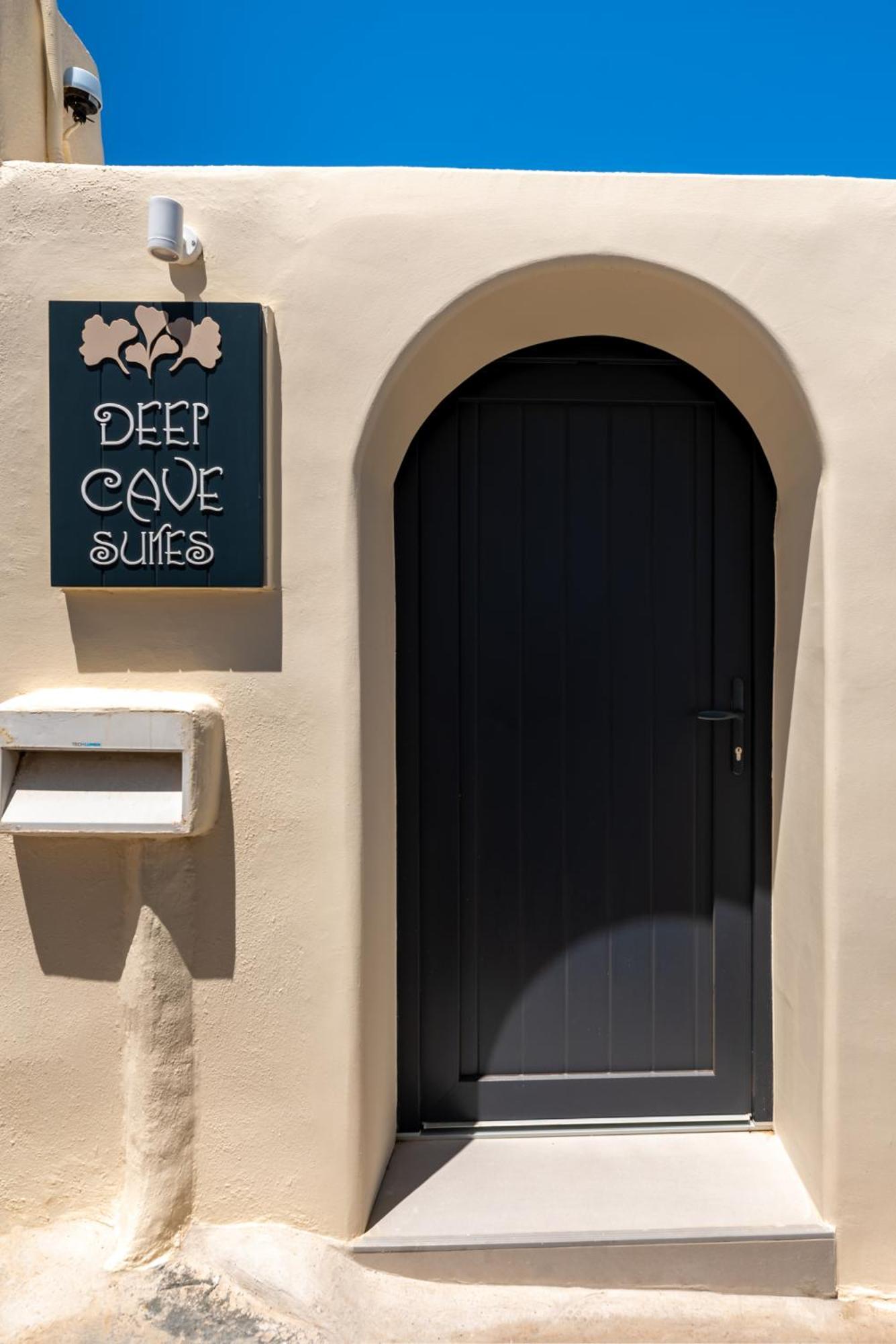 Deep Cave Suites Kontochori Φηρά Εξωτερικό φωτογραφία