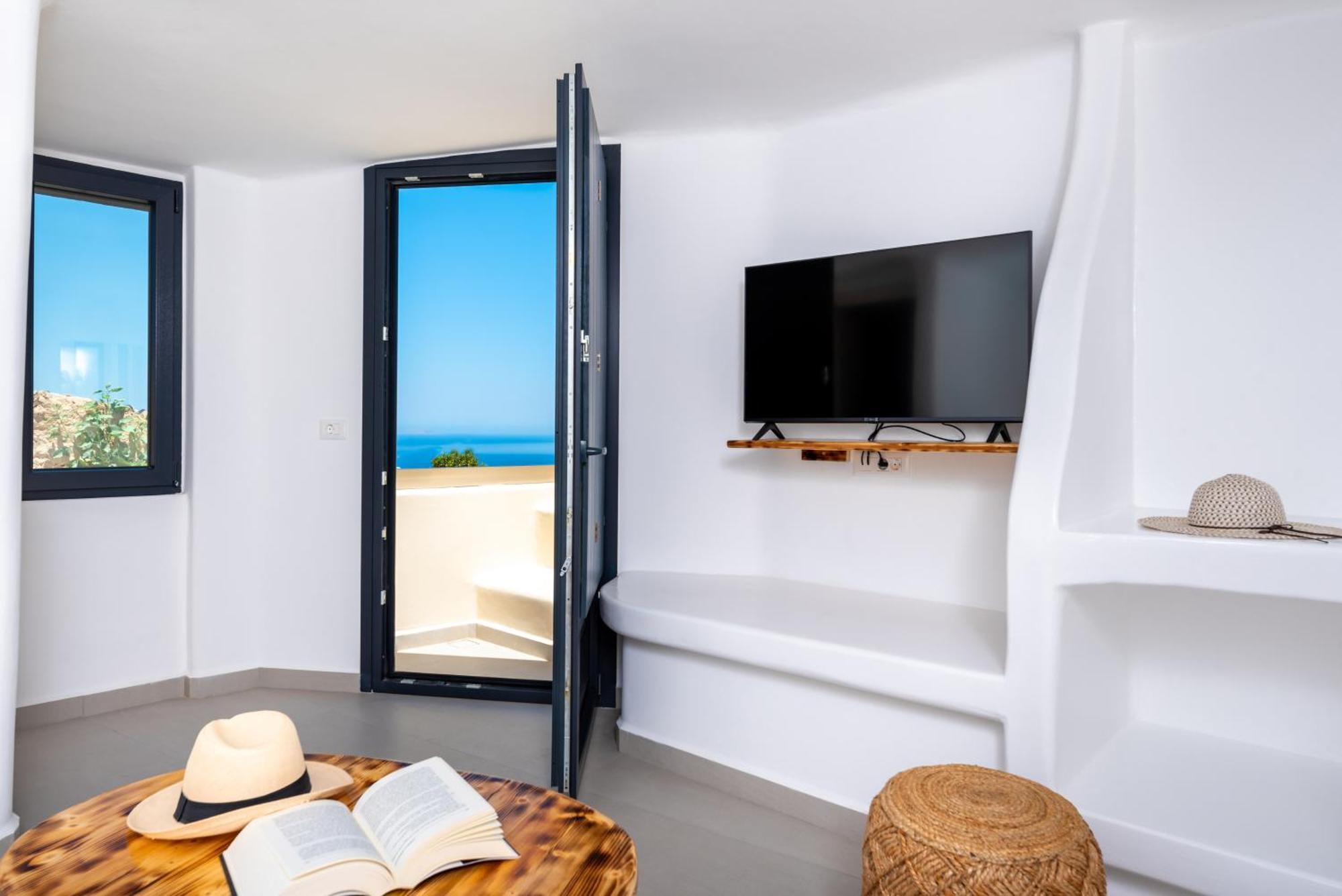 Deep Cave Suites Kontochori Φηρά Εξωτερικό φωτογραφία