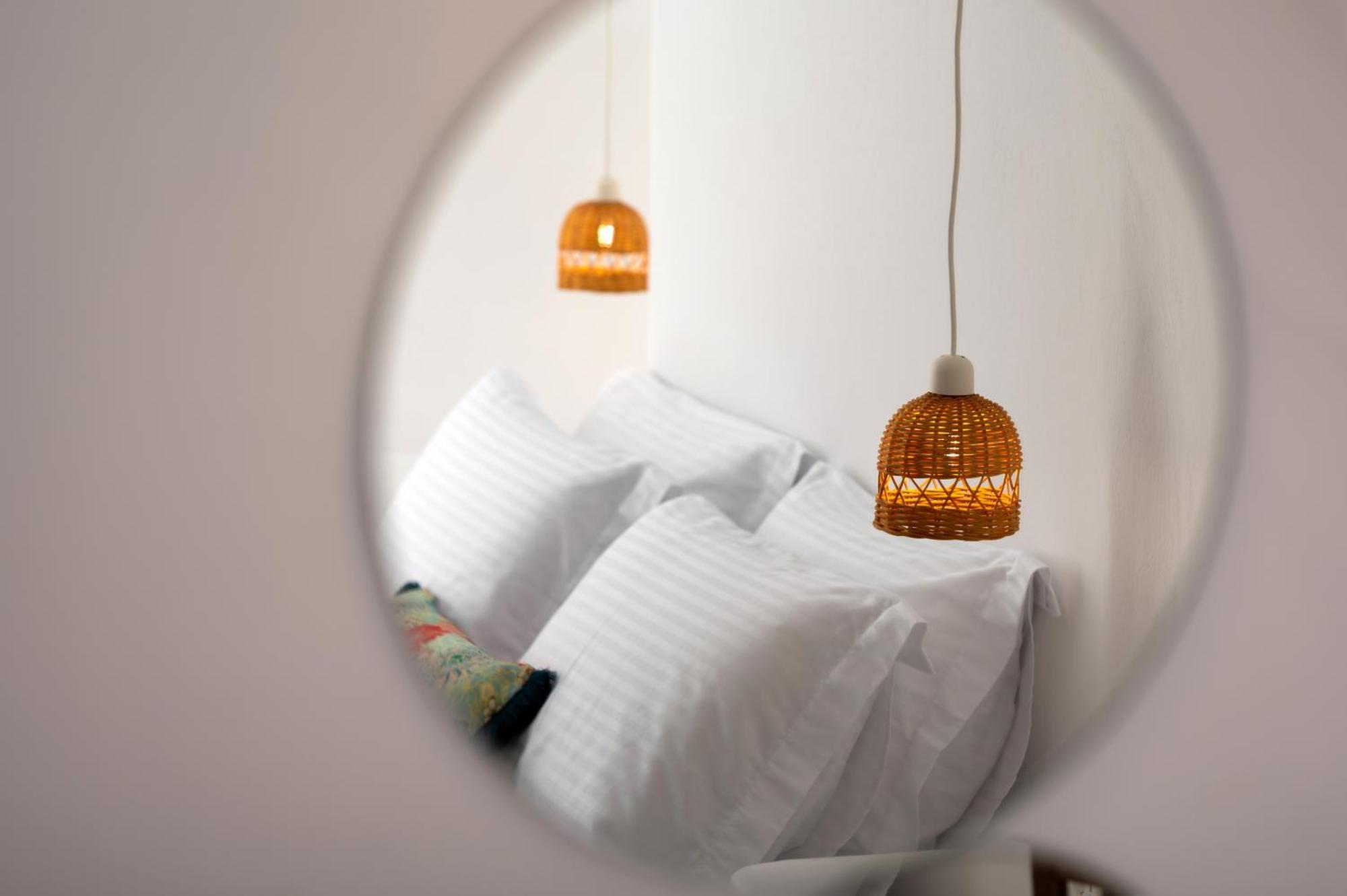 Deep Cave Suites Kontochori Φηρά Εξωτερικό φωτογραφία